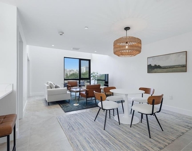 1558 4th Street - Photo Thumbnail 10