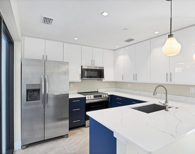 1558 4th Street - Photo Thumbnail 8