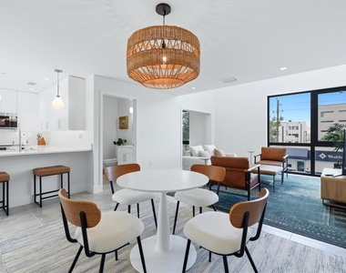 1558 4th Street - Photo Thumbnail 3
