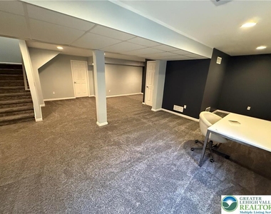 4528 Bellflower Way - Photo Thumbnail 24