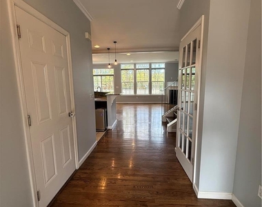 4528 Bellflower Way - Photo Thumbnail 2