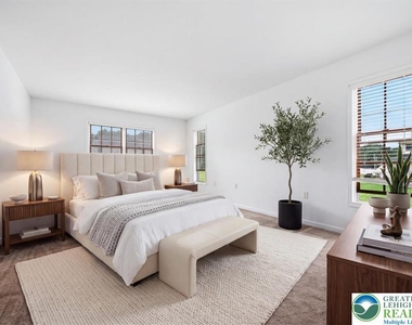 86 E Northpark Drive - Photo Thumbnail 46