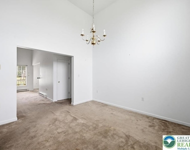 86 E Northpark Drive - Photo Thumbnail 21
