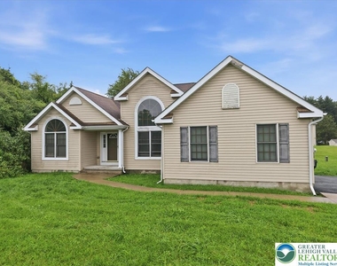 86 E Northpark Drive - Photo Thumbnail 1