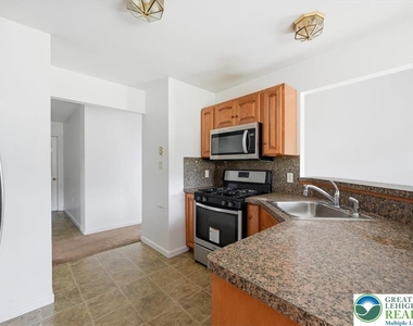 86 E Northpark Drive - Photo Thumbnail 26