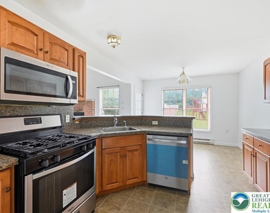 86 E Northpark Drive - Photo Thumbnail 24