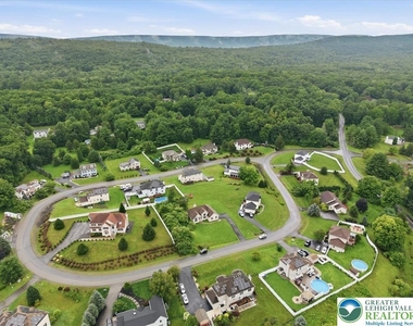 86 E Northpark Drive - Photo Thumbnail 64
