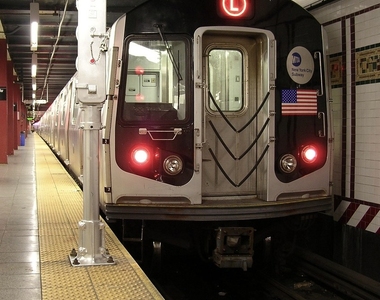 East 14th Street - Photo Thumbnail 10