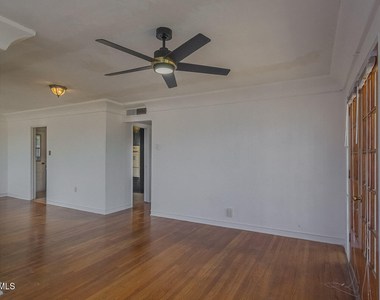4029 Hueco Avenue - Photo Thumbnail 7