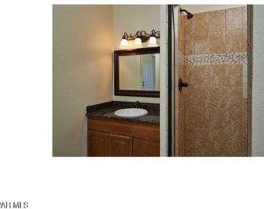 5817 Lawndale Drive - Photo Thumbnail 17