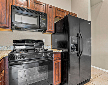 7008 Faxon Drive - Photo Thumbnail 19