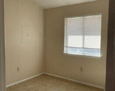 7214 Dale Road - Photo Thumbnail 6