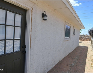 4629 Michael Torres Drive - Photo Thumbnail 35