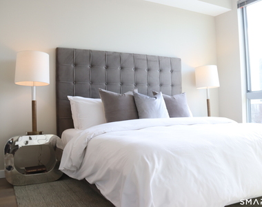 880 Pacific Street - Photo Thumbnail 10