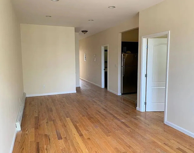 72 Buffalo Avenue - Photo Thumbnail 7