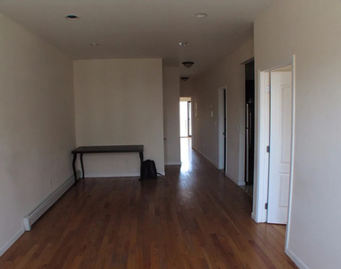 72 Buffalo Avenue - Photo Thumbnail 8