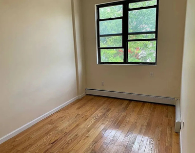 72 Buffalo Avenue - Photo Thumbnail 1
