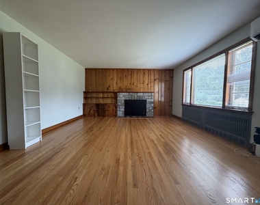 110 Collett Street - Photo Thumbnail 3