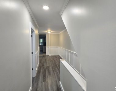 1514 Pembroke Street - Photo Thumbnail 15