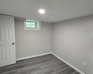 1514 Pembroke Street - Photo Thumbnail 8