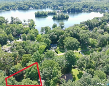 55 Circle Drive - Photo Thumbnail 6