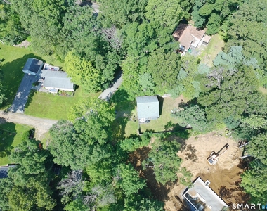55 Circle Drive - Photo Thumbnail 4