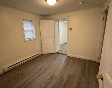 41 Hubbard Place - Photo Thumbnail 6