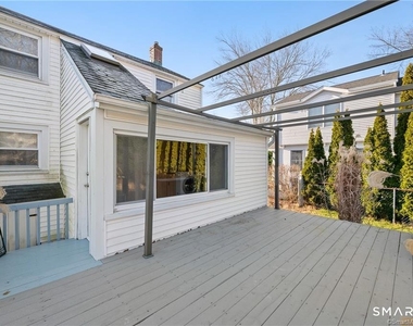 121 Shore Road - Photo Thumbnail 27