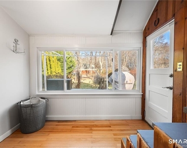 121 Shore Road - Photo Thumbnail 12