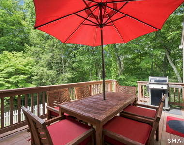 40 Rockledge Drive - Photo Thumbnail 5