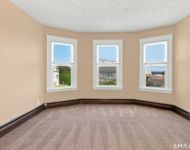 126 Booth Street - Photo Thumbnail 15