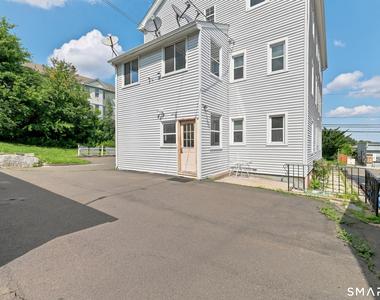 126 Booth Street - Photo Thumbnail 6
