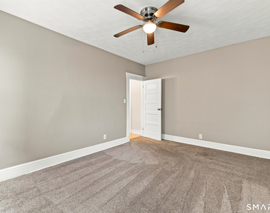 126 Booth Street - Photo Thumbnail 18