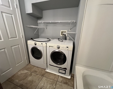 39 Lander Street - Photo Thumbnail 18