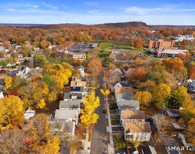 39 Lander Street - Photo Thumbnail 19