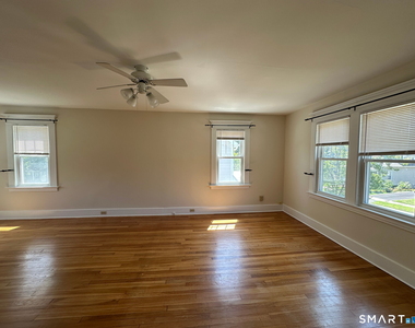 111 Russell Street - Photo Thumbnail 16