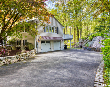 119 Dundee Road - Photo Thumbnail 2