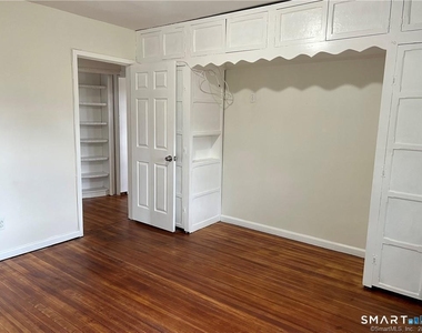39 Waterbury Road - Photo Thumbnail 11