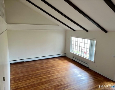 39 Waterbury Road - Photo Thumbnail 3