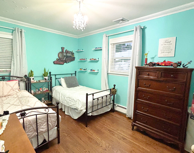 120 Pilgrim Drive - Photo Thumbnail 14