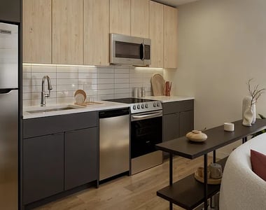 1440 Amsterdam Avenue - Photo Thumbnail 4