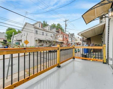 4706 Lorigan St - Photo Thumbnail 3