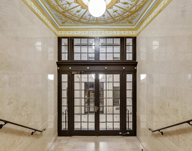 920 Riverside Drive - Photo Thumbnail 13