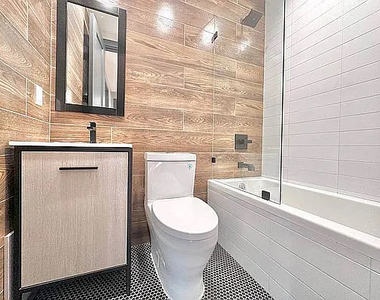 1360 Herkimer Street - Photo Thumbnail 5