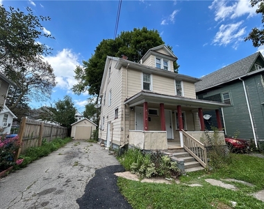 42 Villa Street - Photo Thumbnail 1