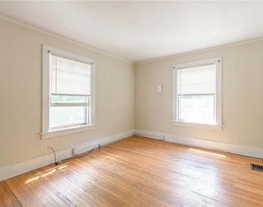 760 Harvard Street - Photo Thumbnail 12