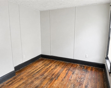 115 Mohawk Street - Photo Thumbnail 1