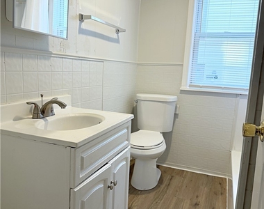 158 Mohawk Street - Photo Thumbnail 8