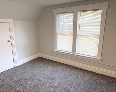 158 Mohawk Street - Photo Thumbnail 7