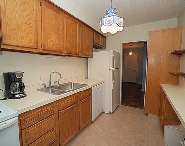 151 Buffalo Avenue - Photo Thumbnail 19